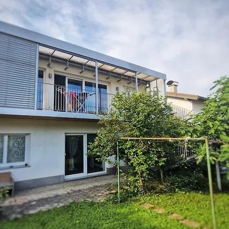 Simona's Place-free Private Parking * 류블랴나