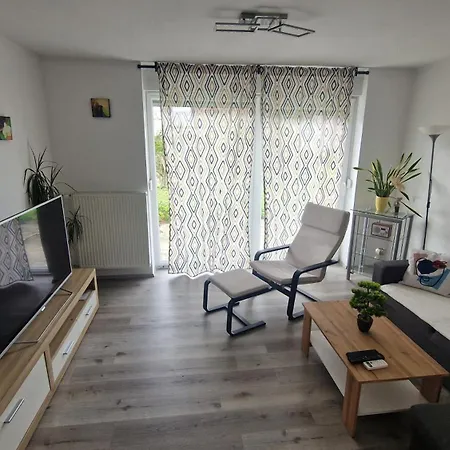 Daire Simona's Place-free Private Parking