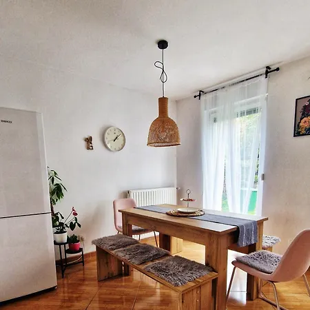 Simona's Place-free Private Parking * Lublaň