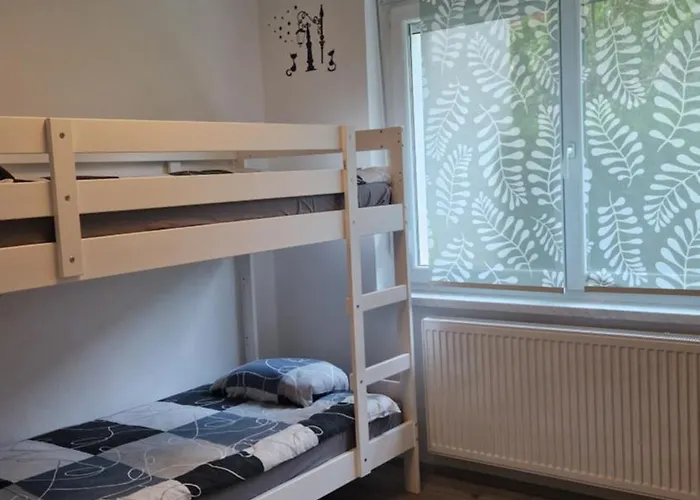 Simona's Place-free Private Parking *